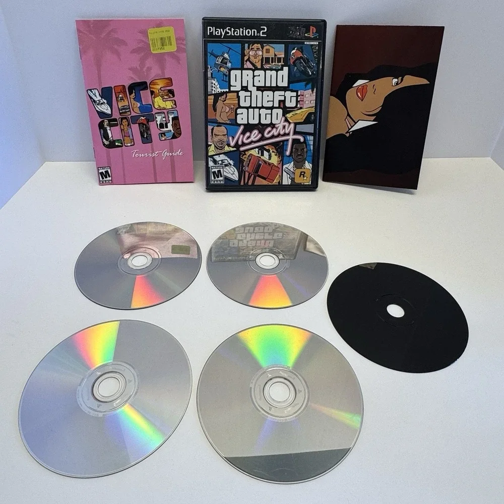 5 Game GTA Lot – PS2 Trilogy + Vice City Disc Variants‎ + GTA2 PS1